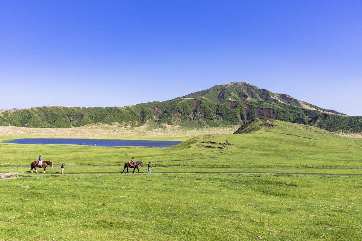 KUSANSENRI GRASSLAND 
