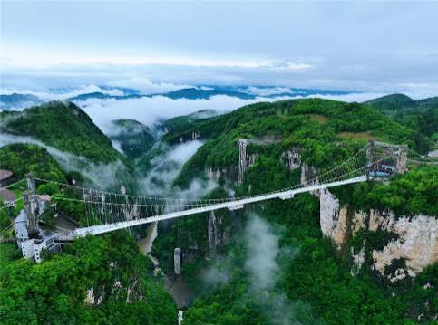 ZHANGJIAJIE GRAND CANYON 