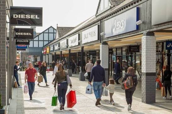 Cheshire Oaks Designer Outlet
