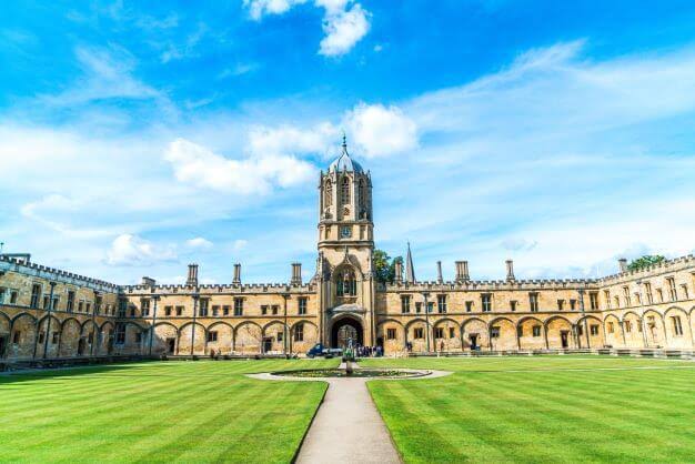 Universiti Oxford