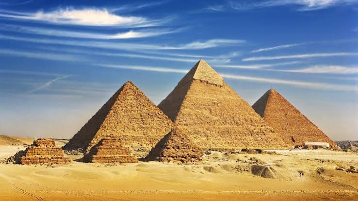 GIZA PYRAMID